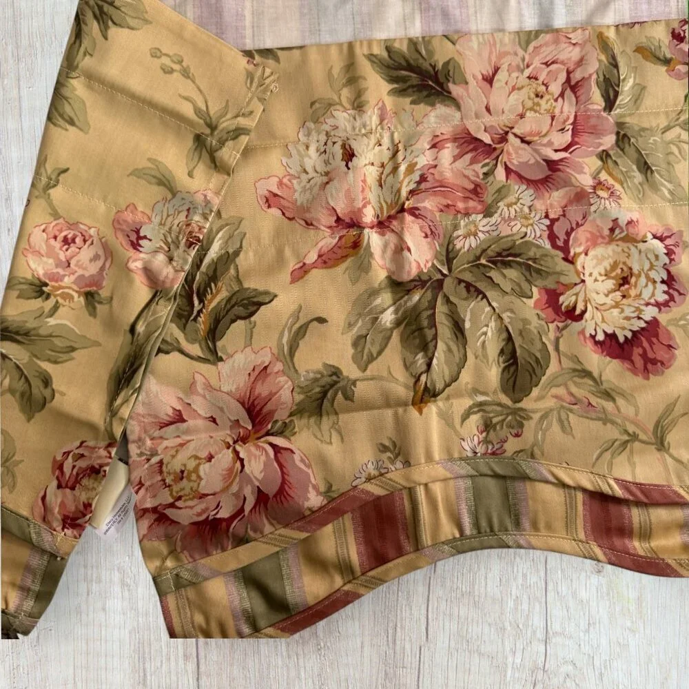 Waverly Vintage Y2K Forever Yours Rose Floral Stripe Curtain Valance 76